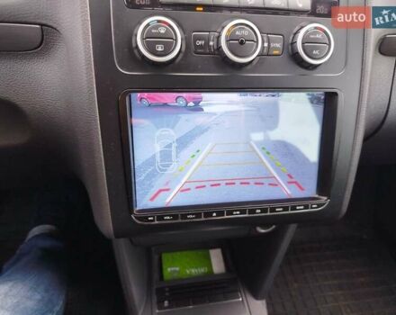 Синий Фольксваген Туран, объемом двигателя 2 л и пробегом 292 тыс. км за 11700 $, фото 16 на Automoto.ua