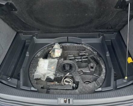 Синий Фольксваген Туран, объемом двигателя 1.97 л и пробегом 266 тыс. км за 12700 $, фото 24 на Automoto.ua