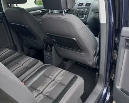 Синий Фольксваген Туран, объемом двигателя 1.97 л и пробегом 266 тыс. км за 12700 $, фото 1 на Automoto.ua