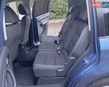 Синий Фольксваген Туран, объемом двигателя 1.2 л и пробегом 160 тыс. км за 7650 $, фото 42 на Automoto.ua