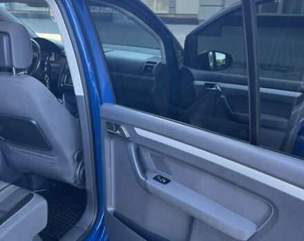 Синий Фольксваген Туран, объемом двигателя 1.97 л и пробегом 251 тыс. км за 12627 $, фото 11 на Automoto.ua