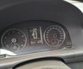 Синій Фольксваген Туран, об'ємом двигуна 1.2 л та пробігом 261 тис. км за 7500 $, фото 6 на Automoto.ua