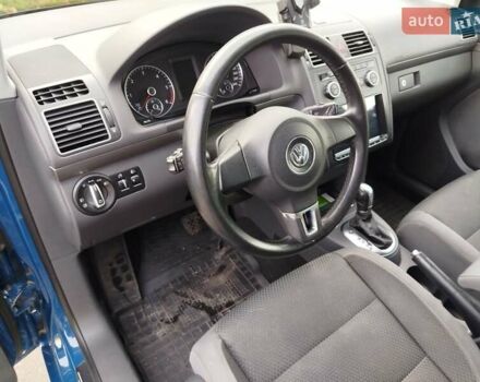 Синий Фольксваген Туран, объемом двигателя 2 л и пробегом 292 тыс. км за 11700 $, фото 13 на Automoto.ua