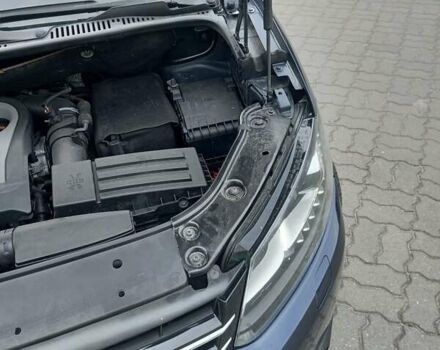 Синий Фольксваген Туран, объемом двигателя 1.97 л и пробегом 266 тыс. км за 12700 $, фото 22 на Automoto.ua