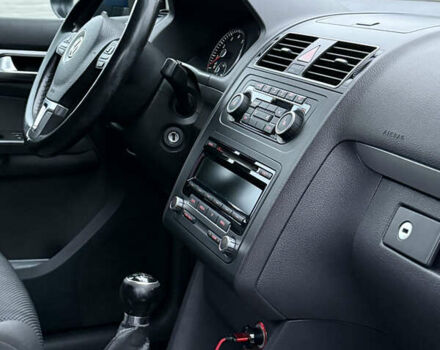 Синій Фольксваген Туран, об'ємом двигуна 1.39 л та пробігом 203 тис. км за 8999 $, фото 16 на Automoto.ua