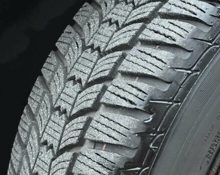 Синій Фольксваген Туран, об'ємом двигуна 1.39 л та пробігом 203 тис. км за 8999 $, фото 13 на Automoto.ua