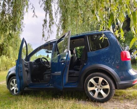 Синий Фольксваген Туран, объемом двигателя 1.4 л и пробегом 230 тыс. км за 8800 $, фото 9 на Automoto.ua