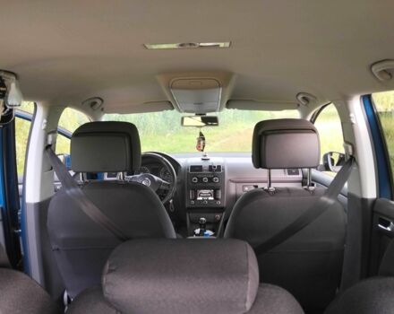 Синий Фольксваген Туран, объемом двигателя 1.4 л и пробегом 230 тыс. км за 8800 $, фото 7 на Automoto.ua