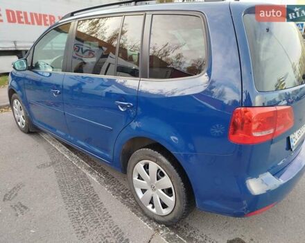 Синий Фольксваген Туран, объемом двигателя 2 л и пробегом 292 тыс. км за 11700 $, фото 10 на Automoto.ua