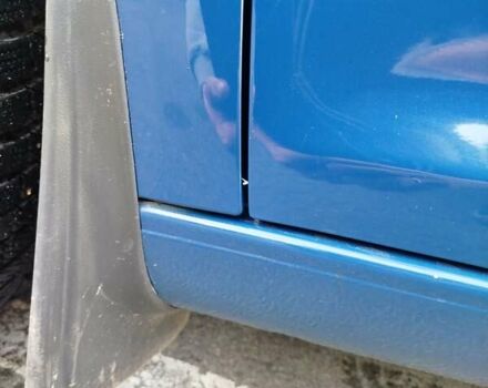 Синий Фольксваген Туран, объемом двигателя 2 л и пробегом 292 тыс. км за 11700 $, фото 4 на Automoto.ua