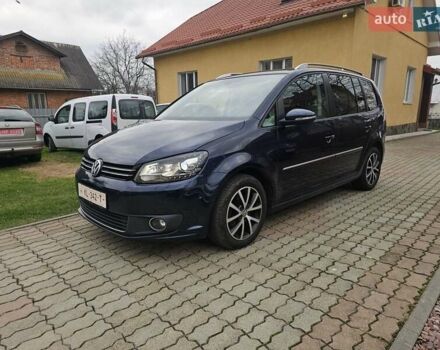 Синий Фольксваген Туран, объемом двигателя 1.6 л и пробегом 252 тыс. км за 11850 $, фото 2 на Automoto.ua