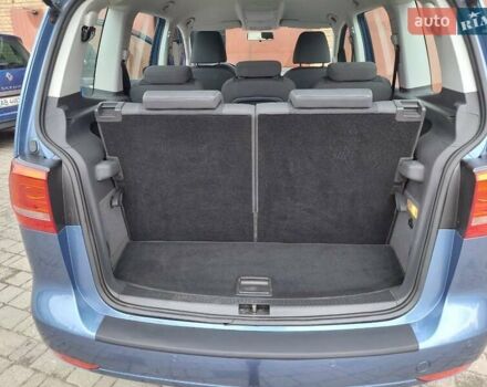 Синій Фольксваген Туран, об'ємом двигуна 1.6 л та пробігом 302 тис. км за 10300 $, фото 6 на Automoto.ua