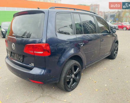 Синий Фольксваген Туран, объемом двигателя 0 л и пробегом 280 тыс. км за 10999 $, фото 2 на Automoto.ua