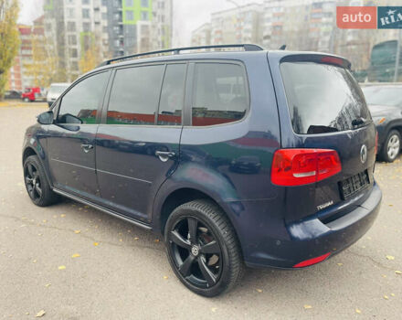 Синий Фольксваген Туран, объемом двигателя 0 л и пробегом 280 тыс. км за 10999 $, фото 3 на Automoto.ua