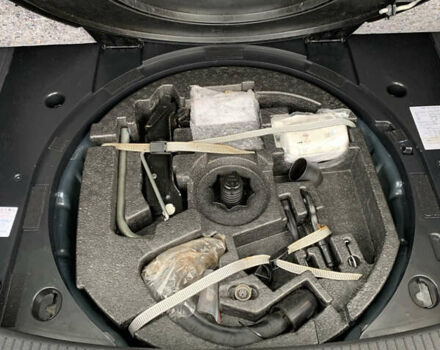 Синий Фольксваген Туран, объемом двигателя 1.6 л и пробегом 211 тыс. км за 11300 $, фото 18 на Automoto.ua