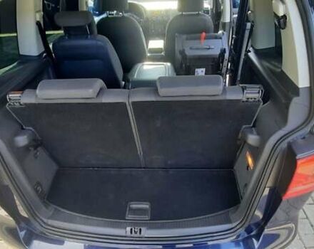 Синий Фольксваген Туран, объемом двигателя 1.6 л и пробегом 286 тыс. км за 10700 $, фото 3 на Automoto.ua