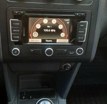 Синий Фольксваген Туран, объемом двигателя 1.6 л и пробегом 286 тыс. км за 10700 $, фото 15 на Automoto.ua