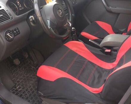 Синий Фольксваген Туран, объемом двигателя 1.6 л и пробегом 279 тыс. км за 9850 $, фото 2 на Automoto.ua