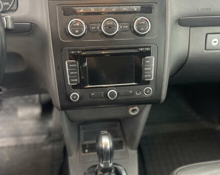 Синий Фольксваген Туран, объемом двигателя 0 л и пробегом 280 тыс. км за 10999 $, фото 11 на Automoto.ua