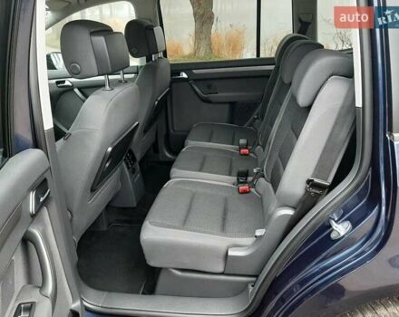 Синий Фольксваген Туран, объемом двигателя 1.6 л и пробегом 236 тыс. км за 11000 $, фото 18 на Automoto.ua