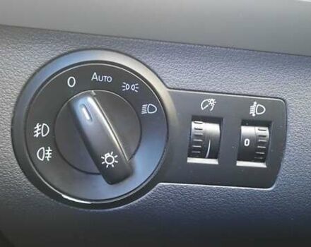 Синий Фольксваген Туран, объемом двигателя 1.6 л и пробегом 286 тыс. км за 10700 $, фото 21 на Automoto.ua