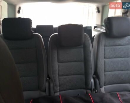 Синий Фольксваген Туран, объемом двигателя 1.6 л и пробегом 279 тыс. км за 9850 $, фото 4 на Automoto.ua