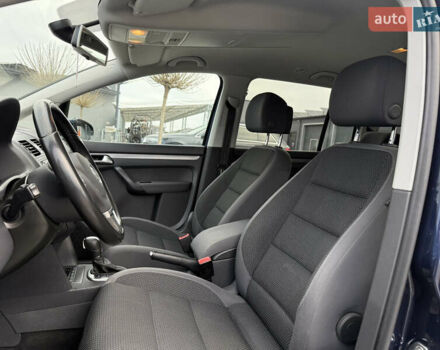 Синій Фольксваген Туран, об'ємом двигуна 1.4 л та пробігом 199 тис. км за 11500 $, фото 16 на Automoto.ua