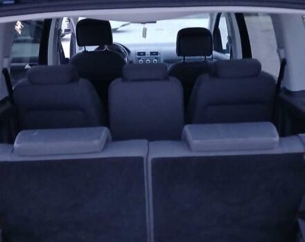 Синий Фольксваген Туран, объемом двигателя 1.97 л и пробегом 225 тыс. км за 12700 $, фото 7 на Automoto.ua