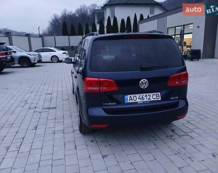 Синий Фольксваген Туран, объемом двигателя 1.97 л и пробегом 225 тыс. км за 12700 $, фото 3 на Automoto.ua