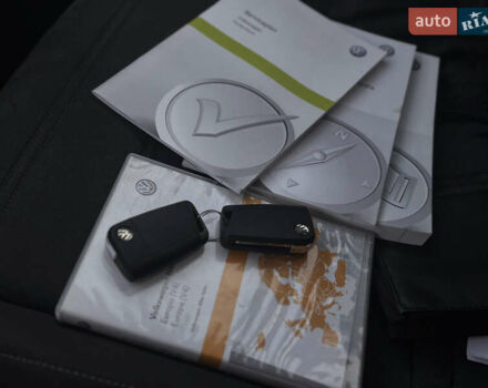 Синий Фольксваген Туран, объемом двигателя 1.6 л и пробегом 193 тыс. км за 14900 $, фото 22 на Automoto.ua