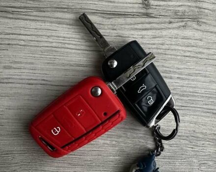 Синий Фольксваген Туран, объемом двигателя 1.97 л и пробегом 200 тыс. км за 18000 $, фото 46 на Automoto.ua