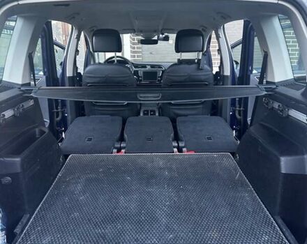 Синий Фольксваген Туран, объемом двигателя 1.97 л и пробегом 200 тыс. км за 18000 $, фото 27 на Automoto.ua