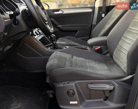 Синий Фольксваген Туран, объемом двигателя 1.6 л и пробегом 193 тыс. км за 14900 $, фото 18 на Automoto.ua