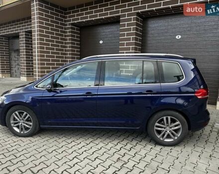 Синий Фольксваген Туран, объемом двигателя 1.97 л и пробегом 200 тыс. км за 18000 $, фото 4 на Automoto.ua