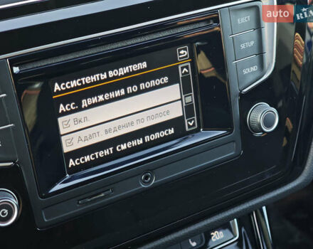 Синій Фольксваген Туран, об'ємом двигуна 2 л та пробігом 257 тис. км за 16300 $, фото 31 на Automoto.ua