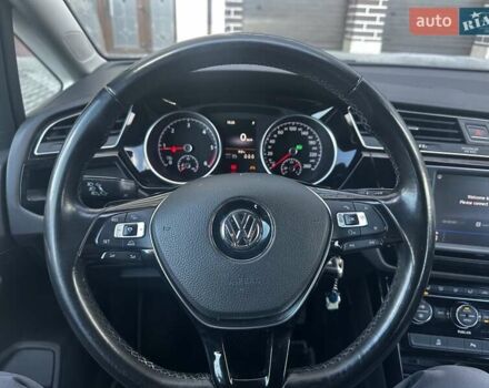 Синий Фольксваген Туран, объемом двигателя 1.97 л и пробегом 200 тыс. км за 18000 $, фото 40 на Automoto.ua