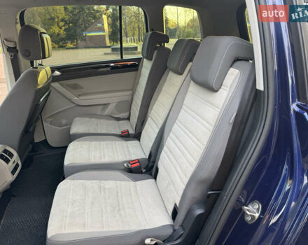 Синій Фольксваген Туран, об'ємом двигуна 1.97 л та пробігом 228 тис. км за 18500 $, фото 23 на Automoto.ua