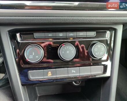 Синий Фольксваген Туран, объемом двигателя 1.97 л и пробегом 211 тыс. км за 16900 $, фото 22 на Automoto.ua