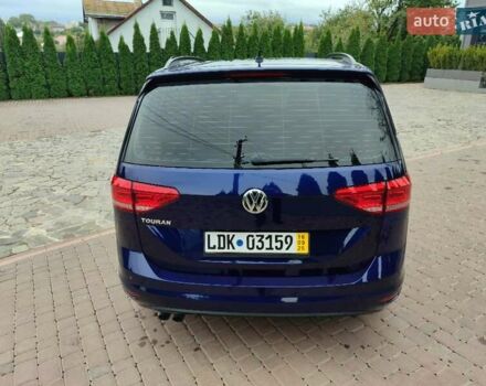 Синий Фольксваген Туран, объемом двигателя 1.97 л и пробегом 211 тыс. км за 16900 $, фото 5 на Automoto.ua