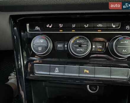 Синій Фольксваген Туран, об'ємом двигуна 1.97 л та пробігом 228 тис. км за 18500 $, фото 37 на Automoto.ua