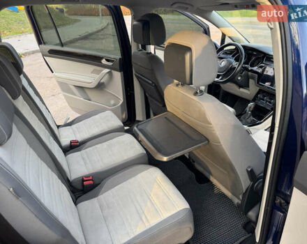 Синій Фольксваген Туран, об'ємом двигуна 1.97 л та пробігом 228 тис. км за 18500 $, фото 19 на Automoto.ua