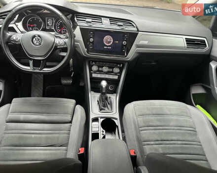 Синий Фольксваген Туран, объемом двигателя 1.97 л и пробегом 210 тыс. км за 20850 $, фото 18 на Automoto.ua
