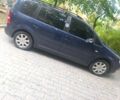 Фольксваген Туран 2005 в Сумах на Automoto.ua Синий Фольксваген Туран, объемом двигателя 1 л и пробегом 250 тыс. км за 6299 $, фото 1 на Automoto.ua