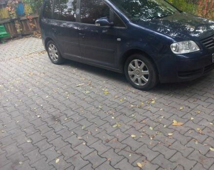 Фольксваген Туран 2005 в Сумах на Automoto.ua Синий Фольксваген Туран, объемом двигателя 1 л и пробегом 250 тыс. км за 6299 $, фото 5 на Automoto.ua