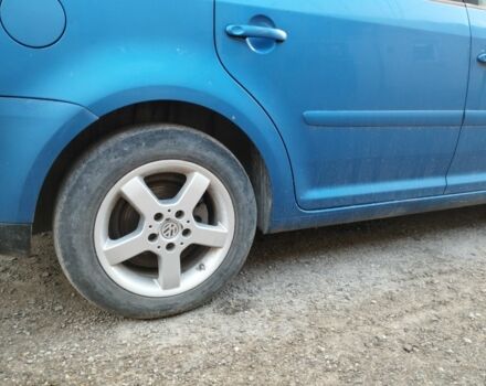 Синій Фольксваген Туран, об'ємом двигуна 1.9 л та пробігом 240 тис. км за 4800 $, фото 10 на Automoto.ua