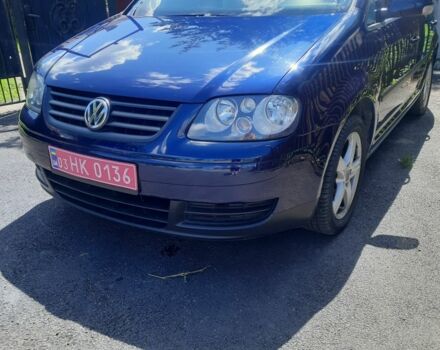 Синій Фольксваген Туран, об'ємом двигуна 1.6 л та пробігом 292 тис. км за 5100 $, фото 4 на Automoto.ua