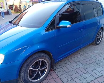 Синий Фольксваген Туран, объемом двигателя 1.6 л и пробегом 229 тыс. км за 5000 $, фото 8 на Automoto.ua