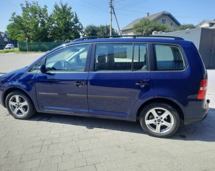 Синій Фольксваген Туран, об'ємом двигуна 1.6 л та пробігом 292 тис. км за 5100 $, фото 18 на Automoto.ua