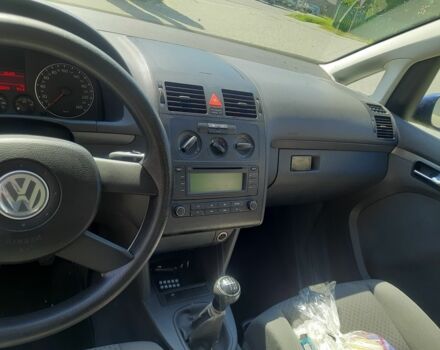 Синій Фольксваген Туран, об'ємом двигуна 1.6 л та пробігом 292 тис. км за 5100 $, фото 20 на Automoto.ua