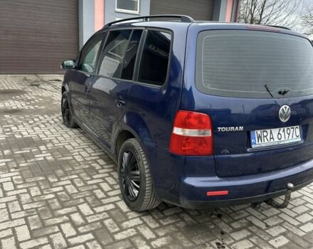 Синий Фольксваген Туран, объемом двигателя 2 л и пробегом 380 тыс. км за 1800 $, фото 3 на Automoto.ua